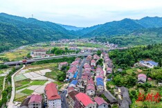 沅陵楠木铺乡：稻丰果香仓廪实 人居焕新产业旺