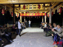 永顺县石堤镇：传递党的好声音 院坝会上话振兴