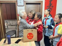 包粽子，过“廉”节