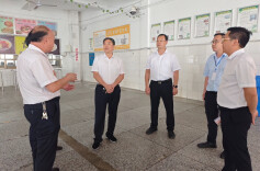 李天明带队检查高（学）考准备工作