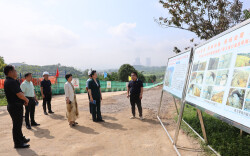 魏淑萍调研华容县重点工作