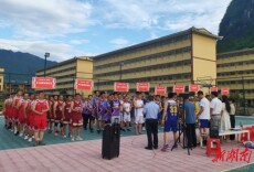 江华：“水口夜市”杯篮球联赛开幕