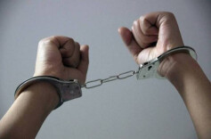 乘客在某军民合用机场乘机时无视提醒，擅自拍摄被行拘