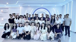 增强文化认同，体验数字创新
——百悦商业团队走进大汉红馆、蓝馆