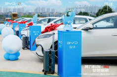 海狮07EV、海豹06DM-i集体交车仪式长沙站活动顺利举行