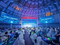 新书捐赠汇聚19.95万元爱心，家园诗荟星光璀璨——红妈妈基金“校园关爱计划”公益行活动圆满落幕