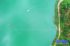 走基层·清夏 | 东江湖上的“清道夫”