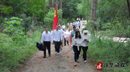 江华二中举行党员“政治生日”主题活动