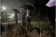 以“迅”应“汛”  洪江区高新区奋战一线筑牢防汛“安全堤”