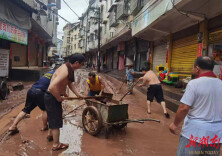 大水田乡：迅速开展灾后家园恢复及卫生整治工作