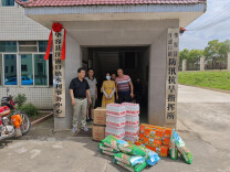 注滋口镇：商会汇聚爱心 传递温暖