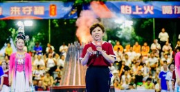 邓亚萍：希望建立各层级、多形式的体育联赛机制