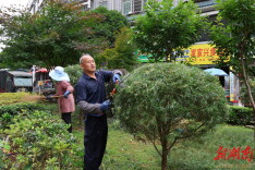 “咔嚓咔嚓” ！“城市美容师”上线营业中