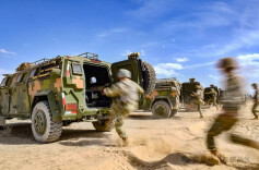 防空利箭，直扑目标……