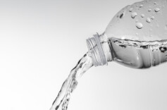 矿泉水、纯净水、天然水，市场上饮用水有哪几种？