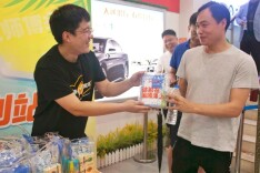 清凉礼包、冰袖、矿泉水……滴滴第十一届福利站为司机送清凉