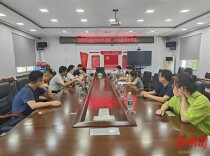 遇“荐”好书 分享喜“阅”——临澧县太浮镇开展青年干部读书分享会