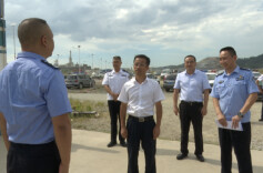 秦山成来云溪区调研分局公安工作