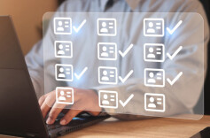 江苏省人大常委会决定：企业在聘首席技师比照正高级享受待遇