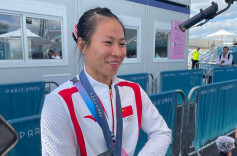 “比赛型选手”邓丽娟创历史：赛场让我对攀爬更兴奋！