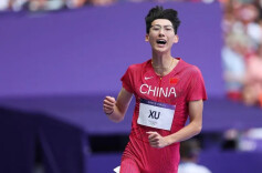 无缘决赛！“眼镜飞人”依旧飞驰，祝福徐卓一