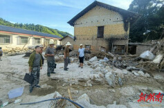 省国动办对口支援资兴市抢险救灾工作队进驻八面山瑶族乡白沙村