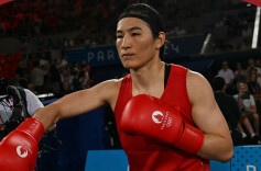 金牌+1！中国选手李倩夺得拳击女子75公斤级金牌