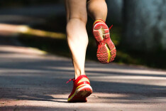 鞋底藏着身体密码！出现这5种异常磨损，一定要注意！