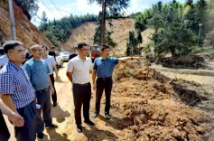 省、市农业农村部门组建专业团队驻资兴开展救援