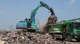 团洲垸积存垃圾清运进入扫尾阶段
