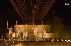 热气球再升空！巴黎残奥圣火点燃瞬间