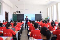 会同一中教师李濂政：把教书育人当作自己一辈子热爱的事业