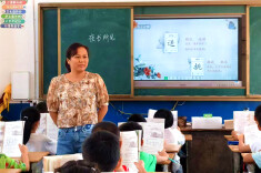 周伶俐：扎根乡村校，圆梦育桃李