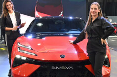 科威特：“汽车世界展”开幕