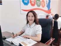 最美教师丨何丹:在探索中悟道，在奉献中明心