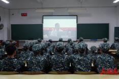 湖南工程学院党委书记黄昕讲授思政第一课