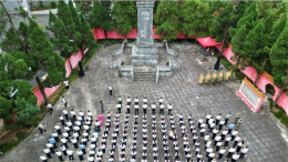 铭记历史 致敬英雄 | 我县举行烈士纪念日敬献花篮仪式