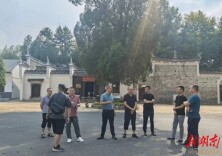 交流互鉴 共同进步—成都市温江区寿安镇到修梅镇考察交流人居环境整治工作