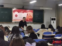 最美教师丨李侃：矢志杏坛映初心
