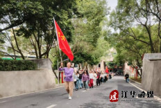 江华县委党校首次组织军事实践活动