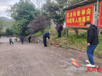 江华大路铺镇：常态化开展机关卫生清扫  营造舒适环境