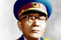 黄克诚严守规矩不搞特殊化