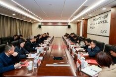 益阳市中心医院党委书记张晓萍一行来湖南中医药大学交流