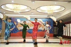 以舞搭台，为岁末添彩