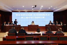 以辩促思，以辩促行 ——华容县举行第二届年轻干部辩论赛