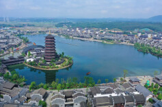  靖港东望尽铜官