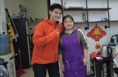 剪美美的头发 游福地怀化——理发师晓华给大家拜年啦！