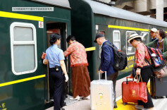 三湘时评丨银发旅游列车一响 或将也有“黄金万两”