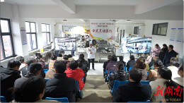 练好“手上功夫” 烹好“舌尖美味”—— 溆浦中小学食堂厨师培训班在县职业中等专业学校举办