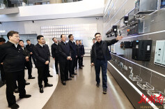 湘商要闻｜毛伟明率队赴深考察并出席湘商回归企业家代表座谈会